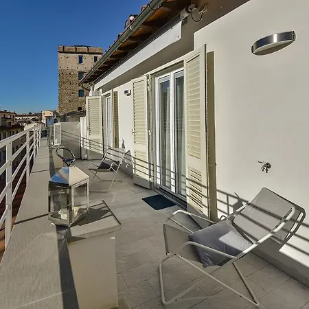 - Ponte Vecchio Guelfo شقة فلورنس